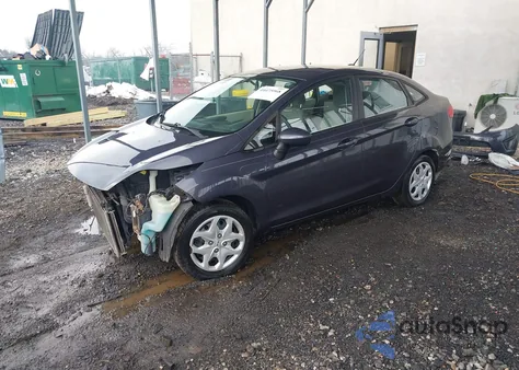 2013 Ford Fiesta S z USA, uszkodzony, nr VIN 3FADP4AJ4DM217992